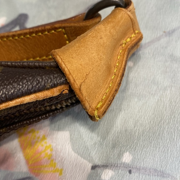 Louis Vuitton Monogram Boulogne Zip Hobo Bag - Picture 8 of 11